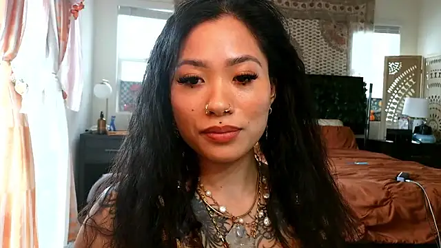 Snapshot of 222goddess444you chatting on 02-19-26, 05:31 222goddess444you online show from 02-19-26, 05:31