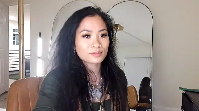 Snapshot of 222goddess444you chatting on 03-10-26, 02:16 222goddess444you online show from 03-10-26, 02:16