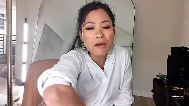 Snapshot of 222goddess444you chatting on 03-11-26, 02:50 222goddess444you online show from 03-11-26, 02:50