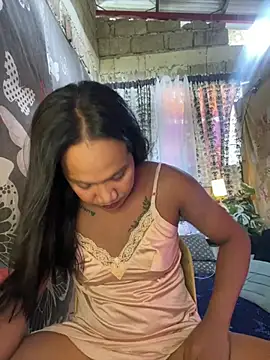 Queen-barbie online show from 04-29-26, 05:00