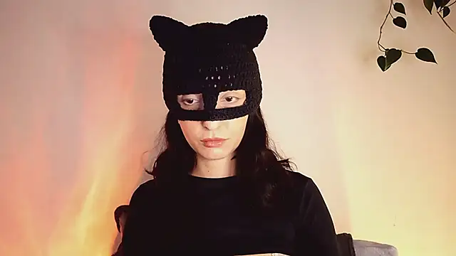 Snapshot of Onirica_L chatting on 07-15-26, 08:58 Onirica L online show from 07-15-26, 08:58