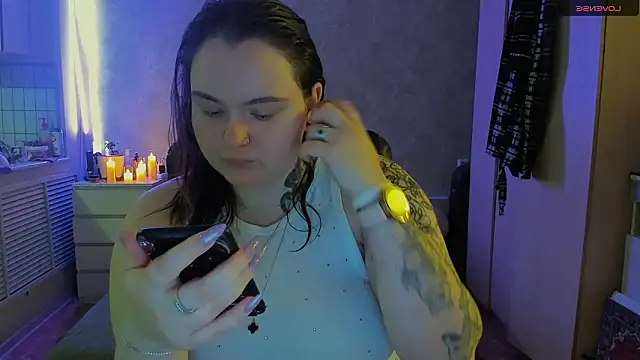 Snapshot of katya_idinax chatting on 03-13-26, 03:18 katya idinax online show from 03-13-26, 03:18