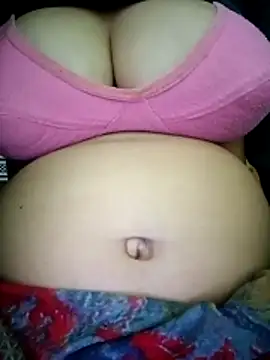 Snapshot of Meena_sakshi chatting on 02-19-26, 06:20 Meena sakshi online show from 02-19-26, 06:20