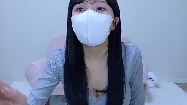 Snapshot of The_Ami_jp chatting on 03-25-26, 08:20 The Ami jp online show from 03-25-26, 08:20