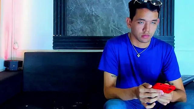 Snapshot of biig_boy chatting on 02-04-26, 07:42 biig boy online show from 02-04-26, 07:42