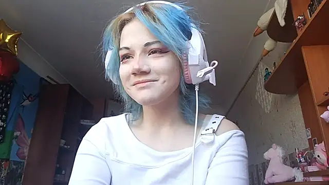 Snapshot of KathernSaulters chatting on 02-13-26, 06:09 KathernSaulters online show from 02-13-26, 06:09