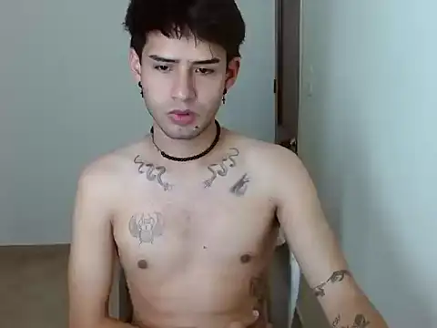 mike smith03 online show from 04-22-26, 03:35