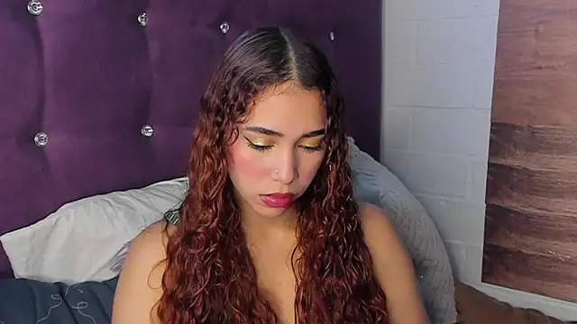 LiaHansson00 online show from 06-18-26, 04:22