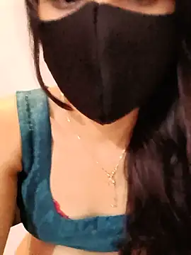 Snapshot of Saxy_bhabhi79 chatting on 07-01-26, 07:02 Saxy bhabhi79 online show from 07-01-26, 07:02