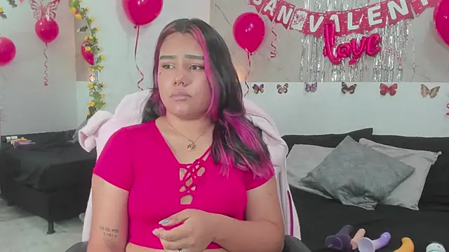 Snapshot of Lilith_traviis chatting on 02-14-26, 07:10 Lilith traviis online show from 02-14-26, 07:10