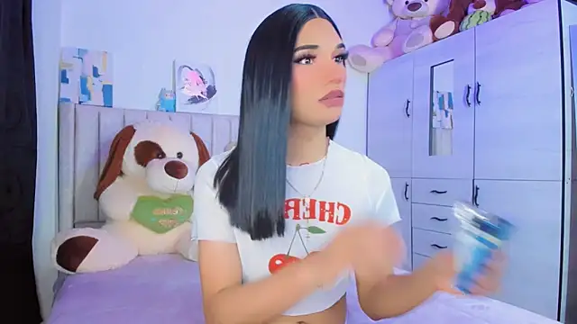 Snapshot of baby_cleo_ chatting on 02-03-26, 02:53 baby cleo online show from 02-03-26, 02:53