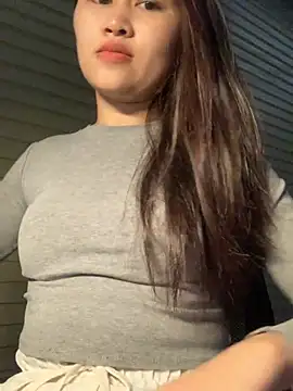 Luna Babyyy online show from 03-12-26, 01:12