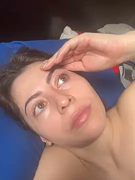 lilasun17 online show from 04-28-26, 03:28