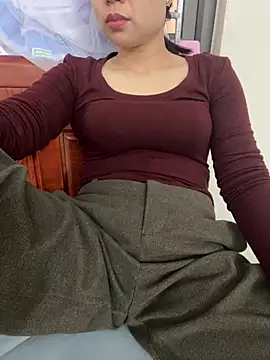 Yinini online show from 03-14-26, 02:28