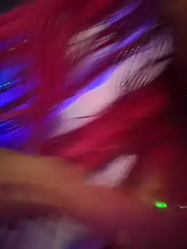 Snapshot of Karolaiin_LS chatting on 02-19-26, 07:43 Karolaiin LS online show from 02-19-26, 07:43