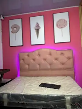 Snapshot of Karolaiin_LS chatting on 03-06-26, 07:21 Karolaiin LS online show from 03-06-26, 07:21