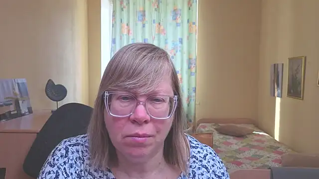 Emma Eclipsee online show from 02-19-26, 08:21