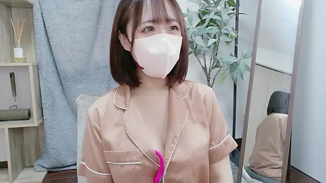 Snapshot of Himari_162 chatting on 06-28-26, 04:29 Himari 162 online show from 06-28-26, 04:29