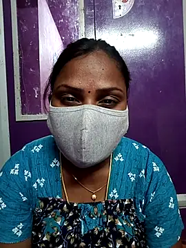 Snapshot of Tamil_Hot_Nisha chatting on 03-07-26, 04:31 Tamil Hot Nisha online show from 03-07-26, 04:31