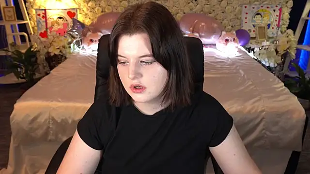 KristiFoxy online show from 03-26-26, 07:30