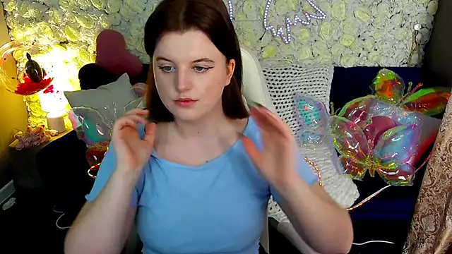 KristiFoxy online show from 04-01-26, 05:52