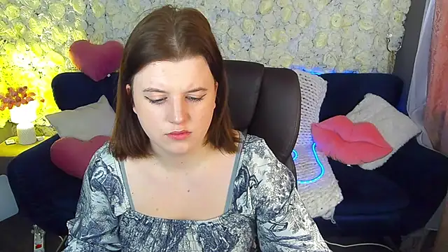 KristiFoxy online show from 04-27-26, 05:27