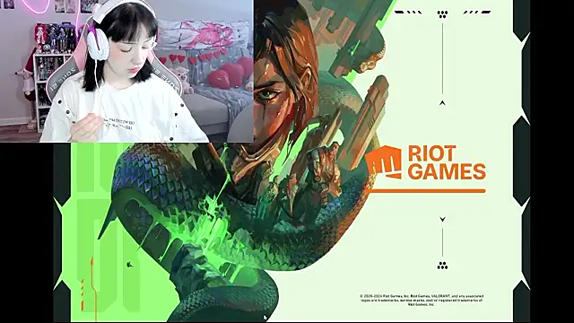 Snapshot of MollysLand chatting on 02-22-26, 09:08 MollysLand online show from 02-22-26, 09:08