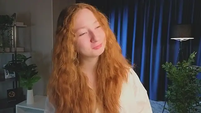 Snapshot of MaraButtrey chatting on 02-08-26, 01:31 MaraButtrey online show from 02-08-26, 01:31