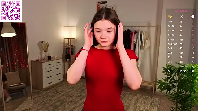 Snapshot of MirthaZien chatting on 03-08-26, 01:03 MirthaZien online show from 03-08-26, 01:03