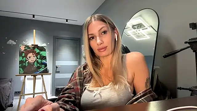 Snapshot of SoftnessMila chatting on 02-02-26, 03:11 SoftnessMila online show from 02-02-26, 03:11