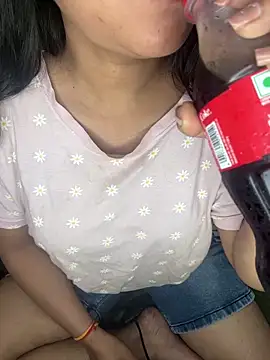 Snapshot of nauty_girl_shalu chatting on 02-18-26, 05:25 nauty girl shalu online show from 02-18-26, 05:25