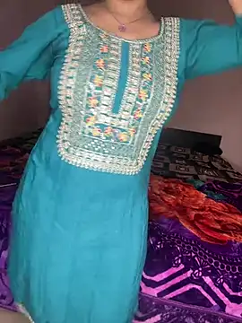 Snapshot of nauty_girl_shalu chatting on 03-08-26, 04:05 nauty girl shalu online show from 03-08-26, 04:05