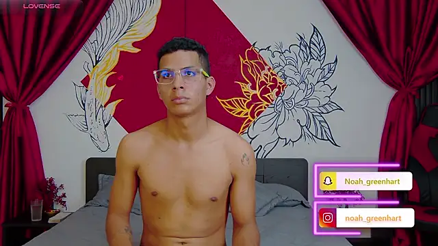 Snapshot of Noah_Greenhartt chatting on 03-11-26, 08:04 Noah Greenhartt online show from 03-11-26, 08:04