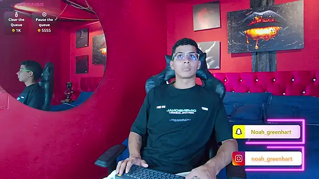 Snapshot of Noah_Greenhartt chatting on 03-25-26, 08:48 Noah Greenhartt online show from 03-25-26, 08:48