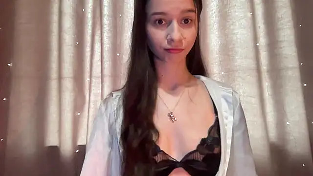 Snapshot of Soft_Desire chatting on 04-28-26, 07:57 Soft Desire online show from 04-28-26, 07:57