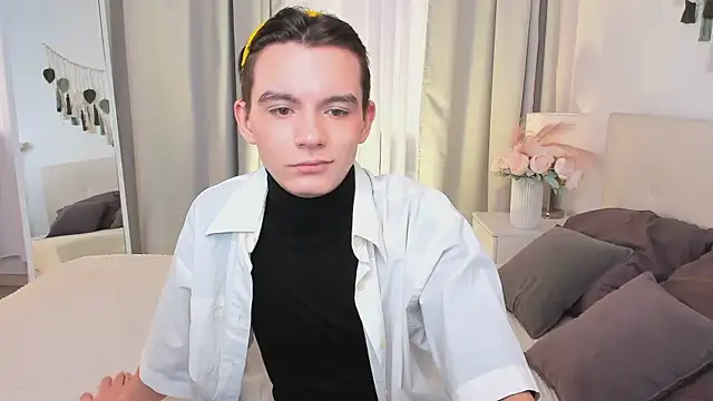 Ian Harrickton online show from 03-16-26, 05:35