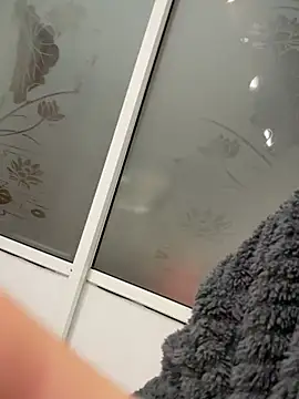 Snapshot of LXR77887 chatting on 02-23-26, 08:39 LXR77887 online show from 02-23-26, 08:39