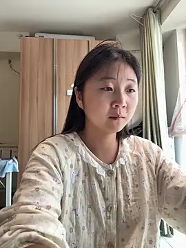 LXR77887 online show from 06-28-26, 05:35