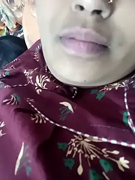 Snapshot of Maturecouple225 chatting on 02-10-26, 03:27 Maturecouple225 online show from 02-10-26, 03:27