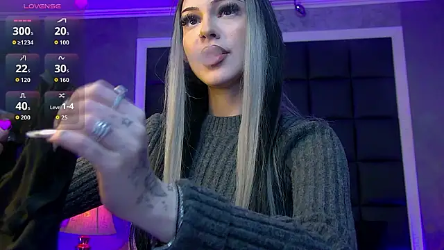 ValerieIce online show from 03-07-26, 03:09