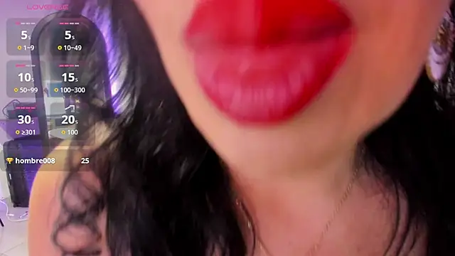 Snapshot of LINDA_BLER chatting on 03-07-26, 05:21 LINDA BLER online show from 03-07-26, 05:21