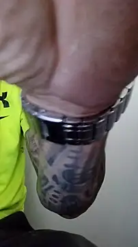 Snapshot of PastingForgiver chatting on 04-11-26, 06:12 PastingForgiver online show from 04-11-26, 06:12