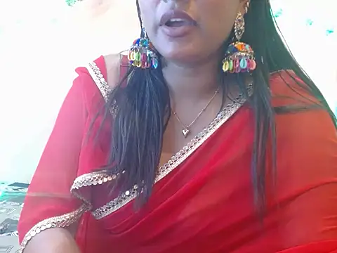 Snapshot of LIZNA_0 chatting on 03-08-26, 02:04 LIZNA 0 online show from 03-08-26, 02:04