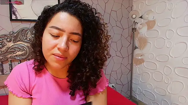 meganrousx online show from 03-25-26, 01:06