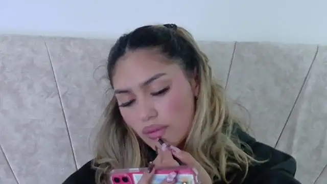 Maddy Beluci online show from 06-01-26, 10:33