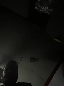 Kylxxx8 online show from 02-11-26, 04:17