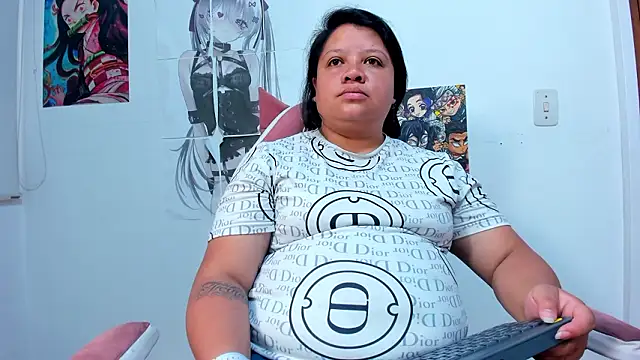 Carolina-Lenon online show from 03-12-26, 06:47