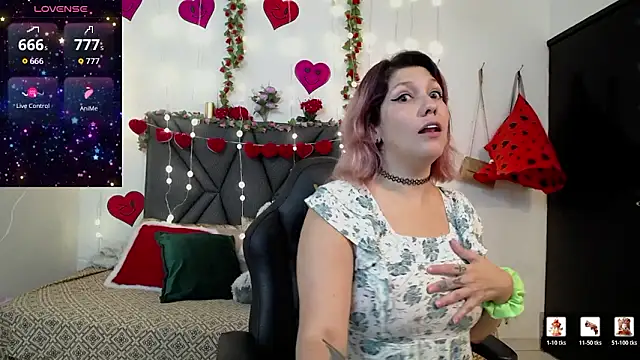 Snapshot of Sharma_Amayra chatting on 02-17-26, 06:58 Sharma Amayra online show from 02-17-26, 06:58