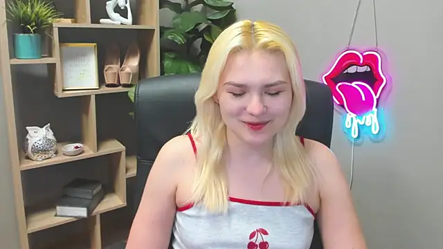 SweetLilyxo online show from 03-27-26, 07:25