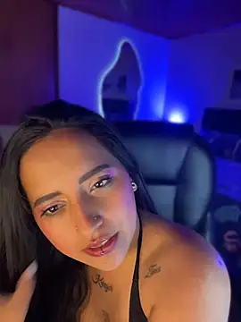 Annie Alicee online show from 04-09-26, 02:22